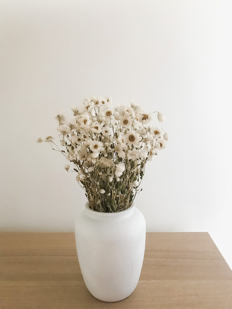 Dried White Daisies, Natural Home Decor, Dried Flowers, DIY flowers, Florals for Vase
